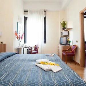 Lepontina 3*, Milan Italy
