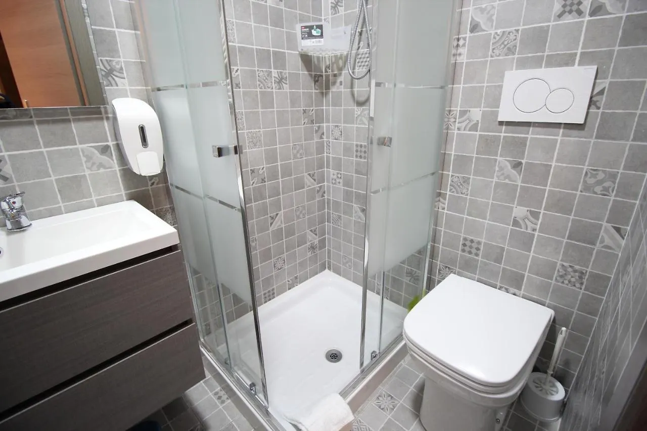 Quest House Lihong Ξενοδοχείο Ρώμη 2*,